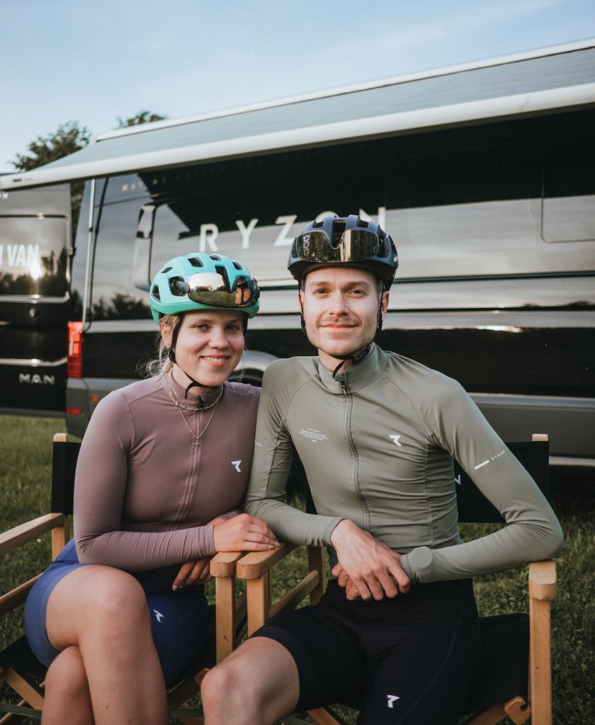 Jonas and Melissa justgocycling