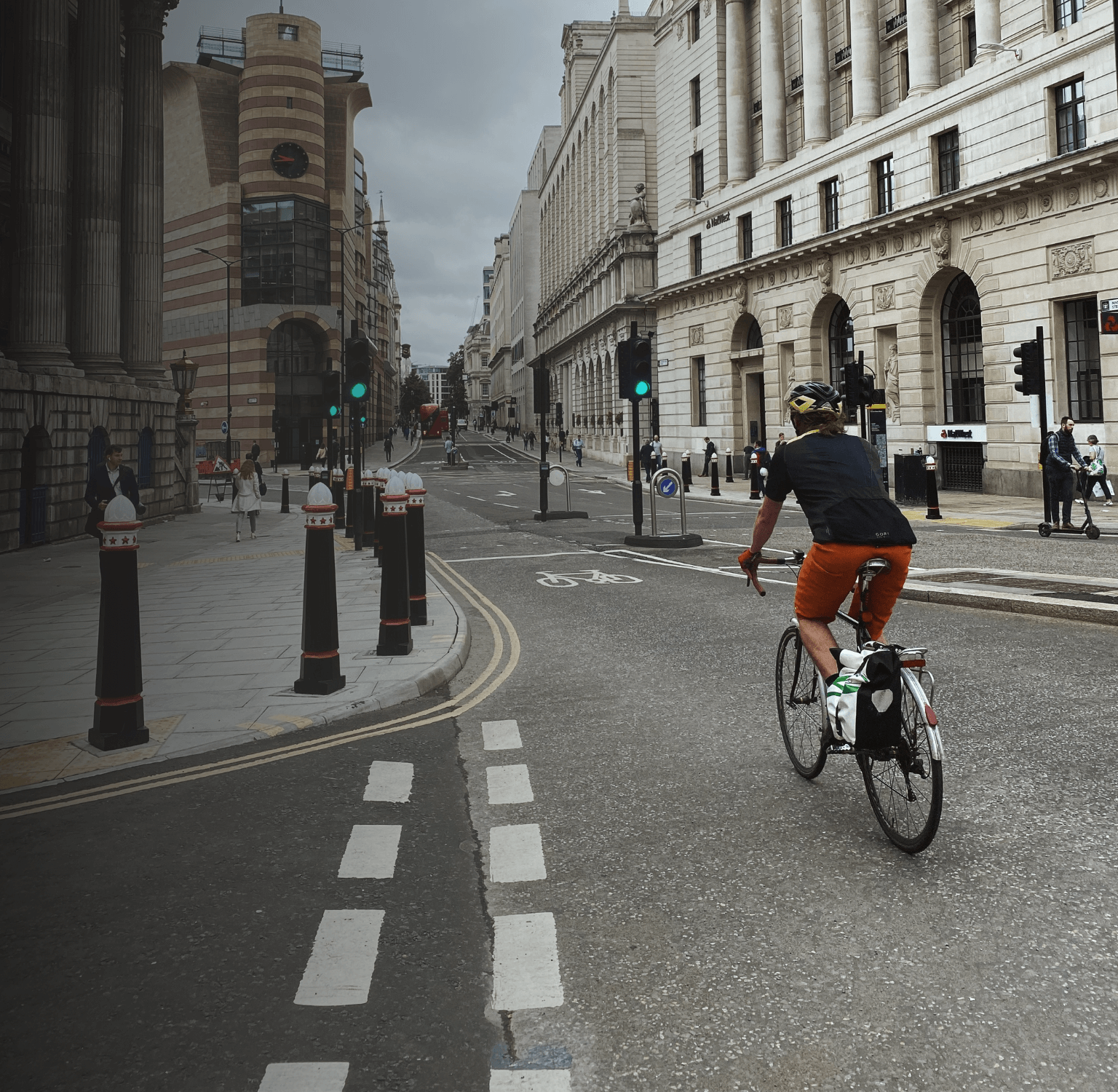 Essential cycle commuting tips Bikmo UK