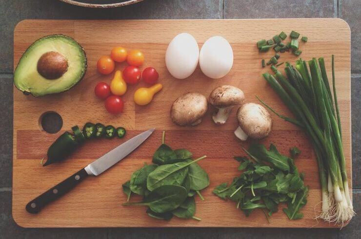 staying fit at home with nutritious vegetables