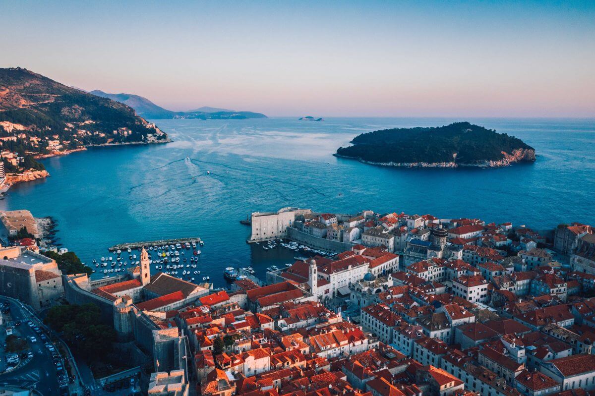dubrovnik-view cycling in the balkans city by the sea